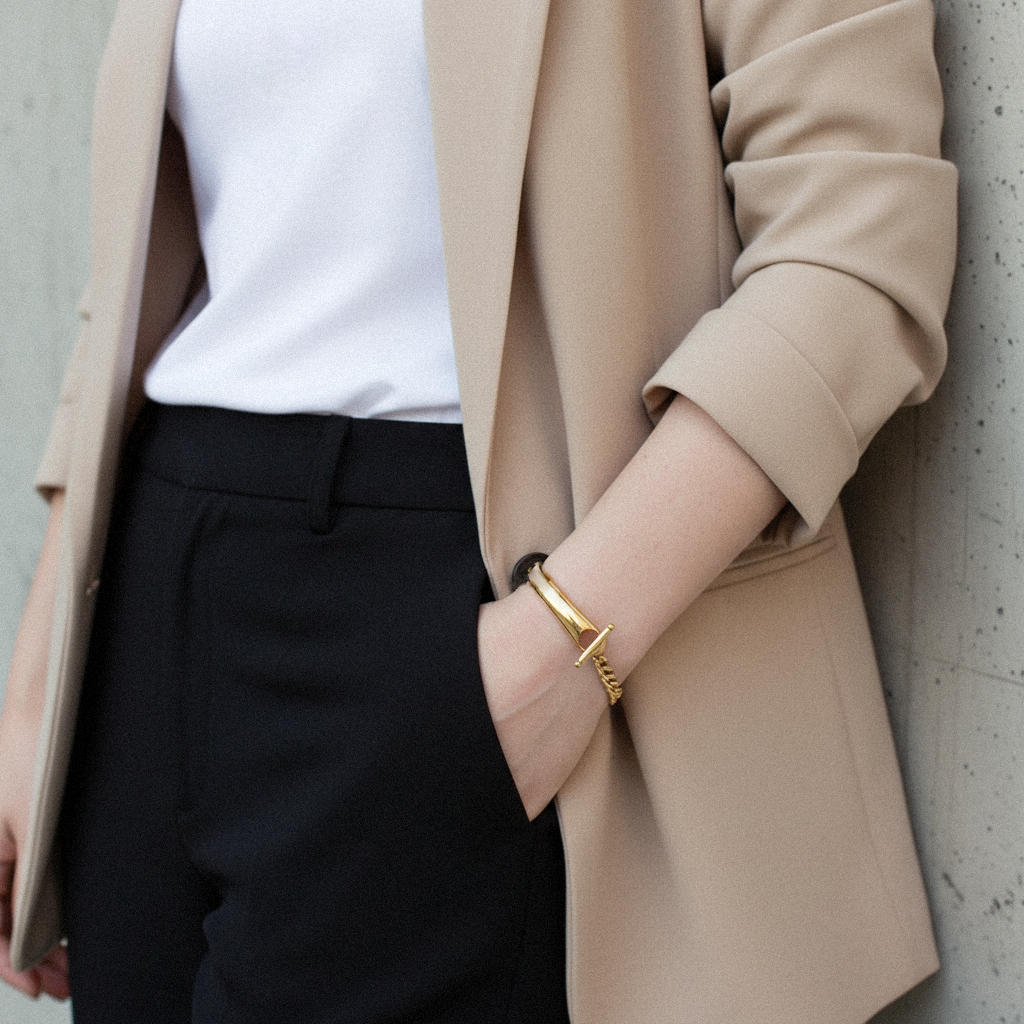 [Royal Vicky]Myrna Chained Gold Bangle
