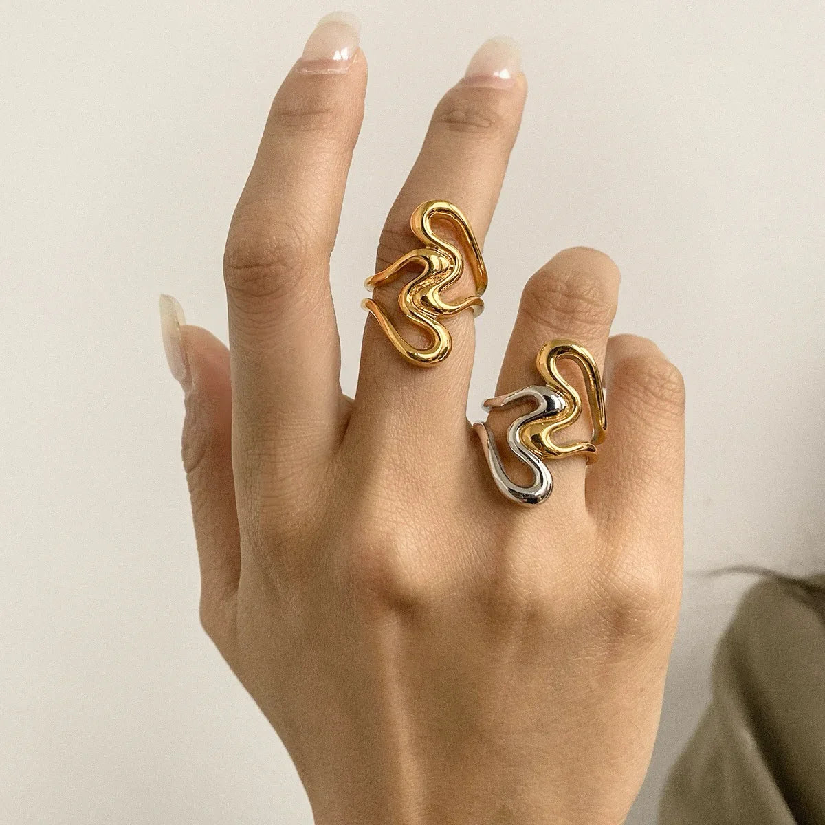 [Royal Vicky]Corina Abstract Gold Ring