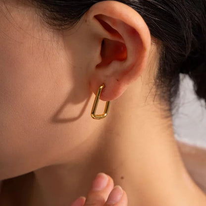 [Royal Vicky]Ambrielle Gold U Hoops