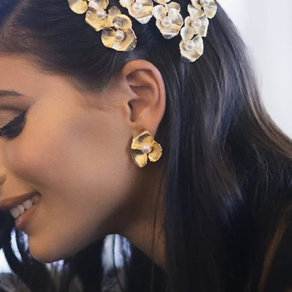 [Royal Vicky]Klara Floral Pearl Earrings