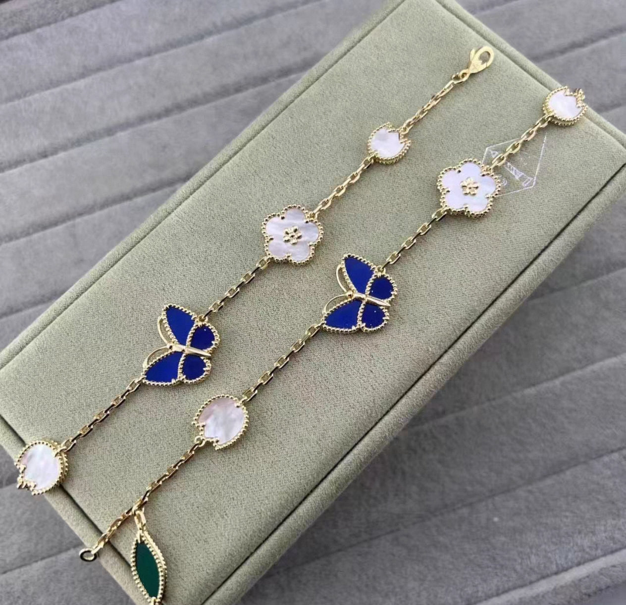 [Vicky Jewelry ]LUCKY SPRING GOLD BLUESTONE WHITE MOTHER-OF-PEARL BRACELET