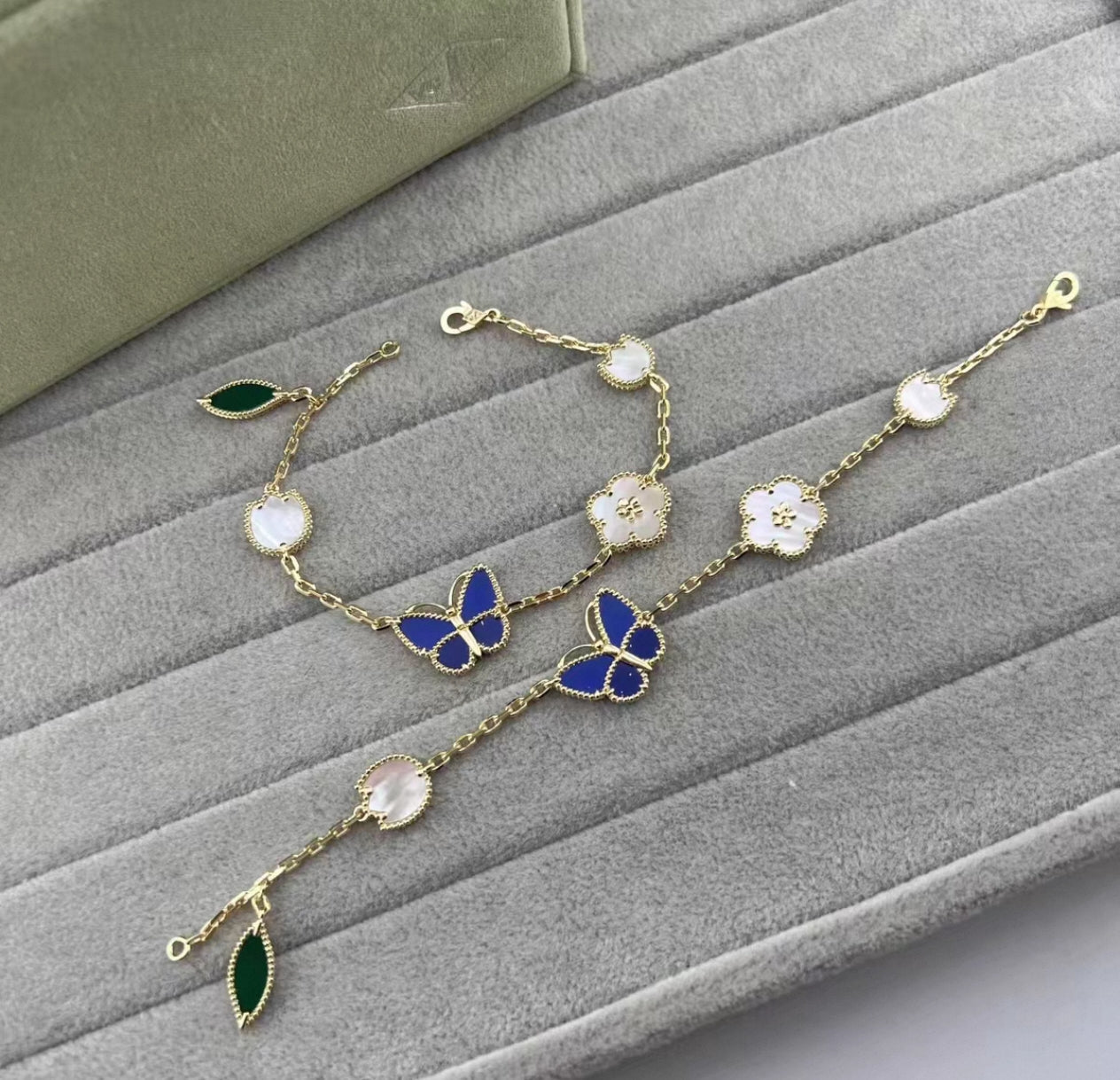 [Vicky Jewelry ]LUCKY SPRING GOLD BLUESTONE WHITE MOTHER-OF-PEARL BRACELET