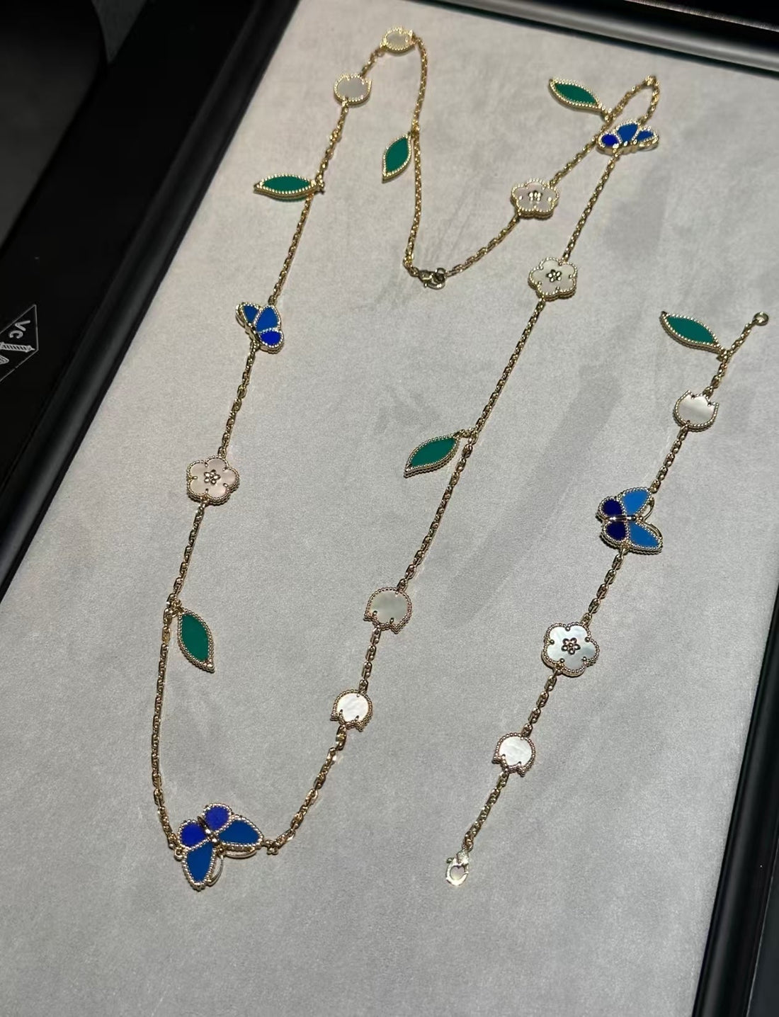 [Royal&Vicky ]LUCKY SPRING GOLD  MOTIFS  NECKLACE