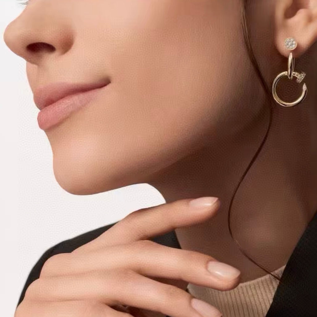 [Vicky]NAIL COLLECTION DIAMOND SET DOUBLE HOOP EARRINGS