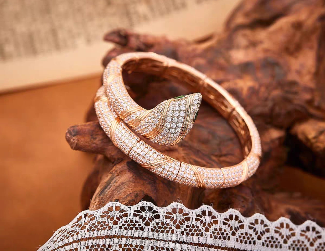 [Vicky  ]HAUTE COUTURE GOLD SERPENTI BRACELET