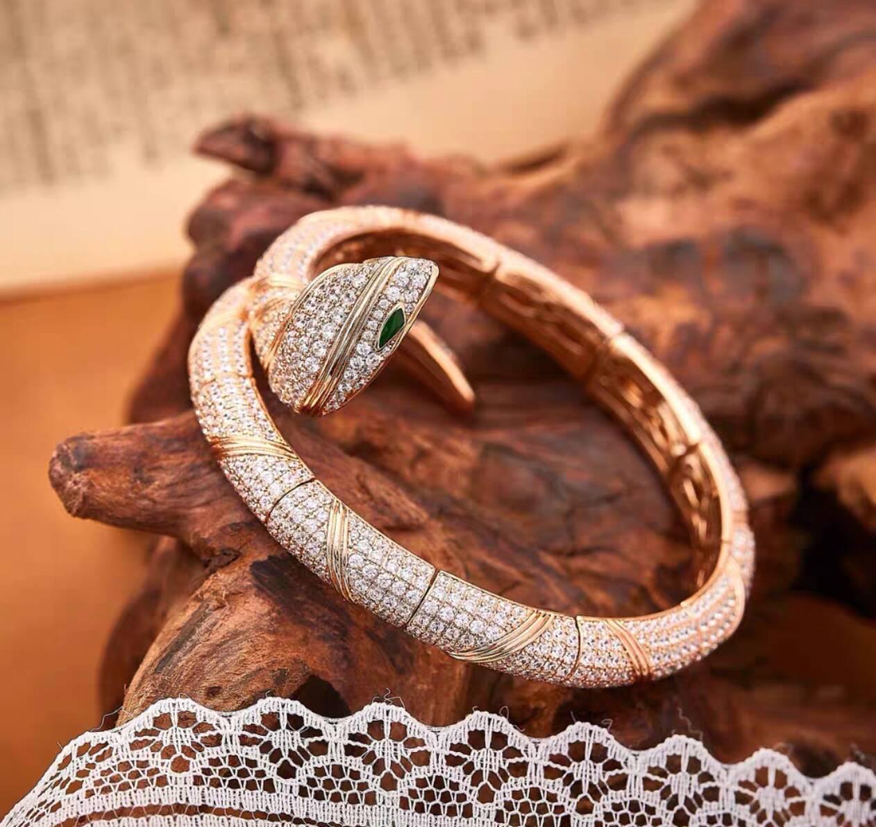 [Vicky  ]HAUTE COUTURE GOLD SERPENTI BRACELET
