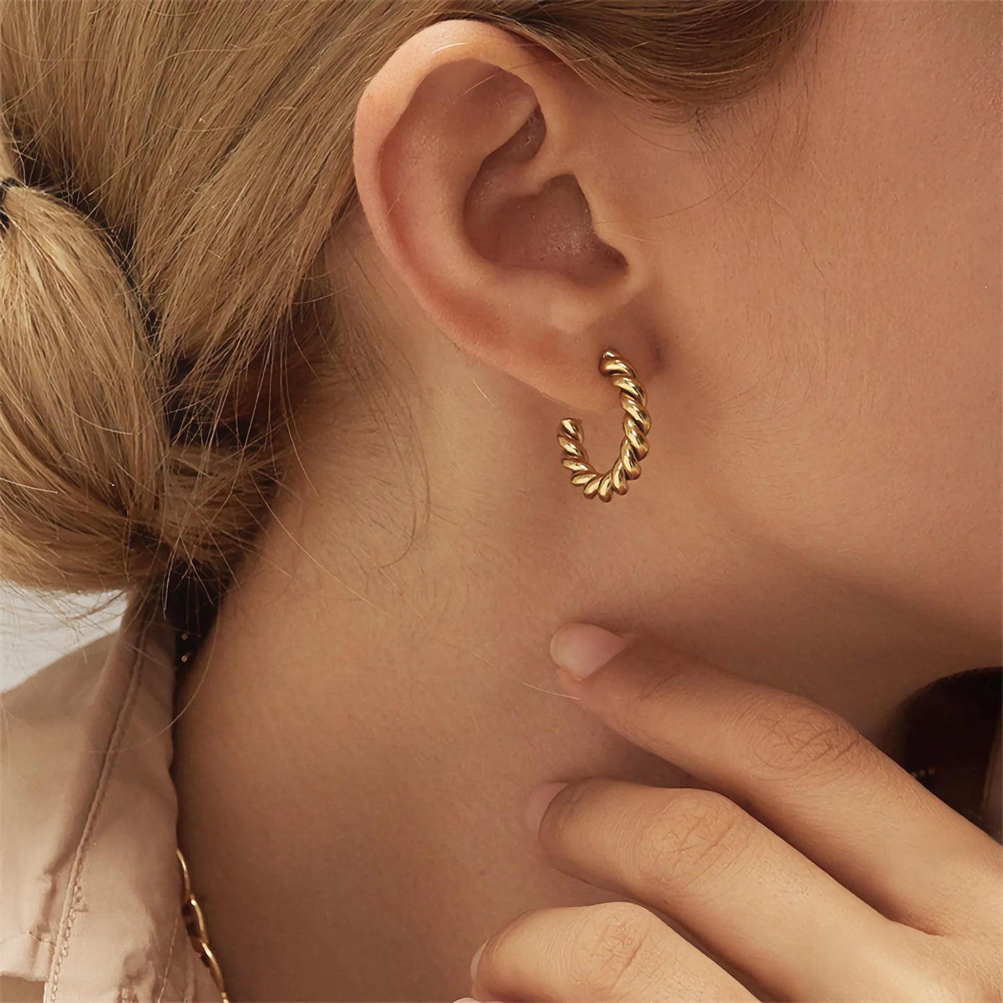 [Royal Vicky]Gigi Twist Gold Earrings