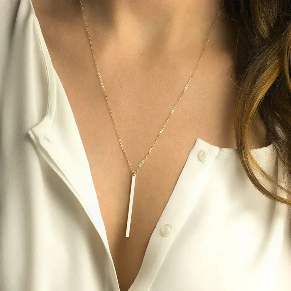 [Royal Vicky]Allison Gold Bar Necklace