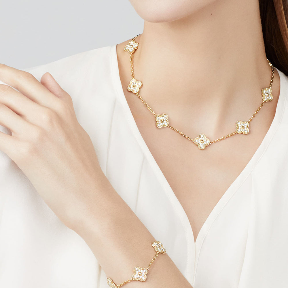 [Royal&Vicky]CLOVER 10 MOTIFS DIAMOND NECKLACE