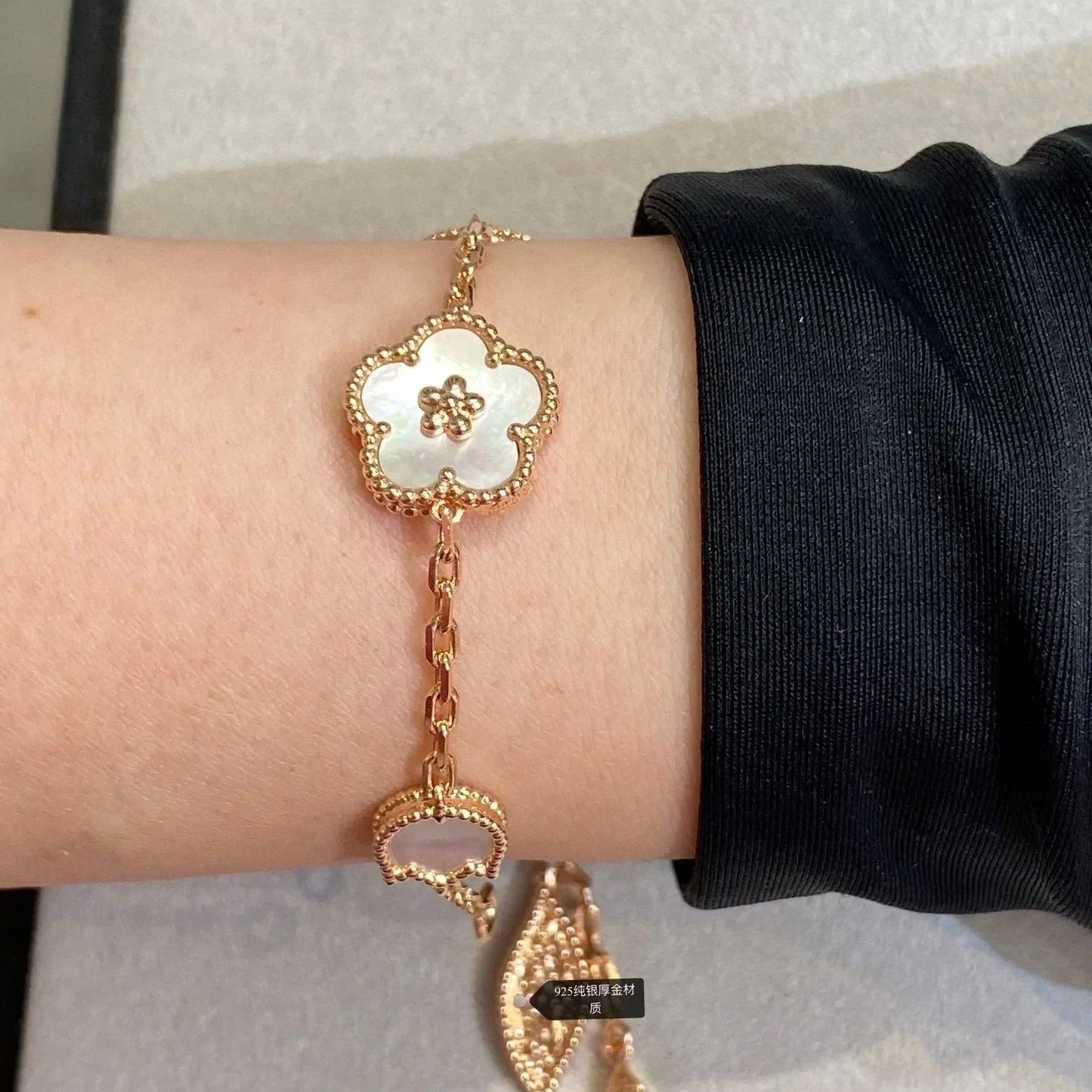 [Vicky] GLÜCKLICHES FRÜHLINGS-ARMBAND MIT 5 MOTIV