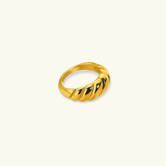 [Royal Vicky]Amaia Gold Croissant Ring