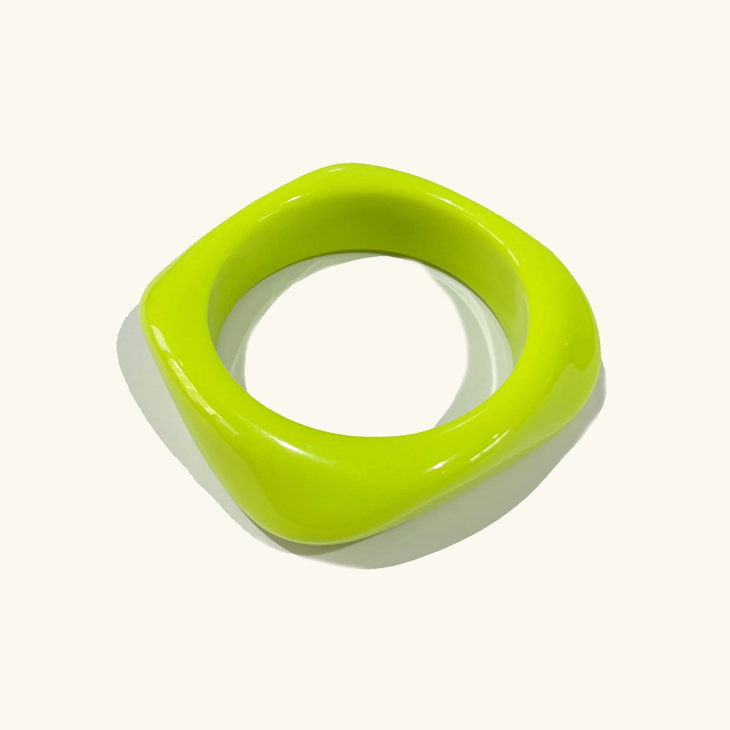 [Royal Vicky]Avaria Acrylic Bangle