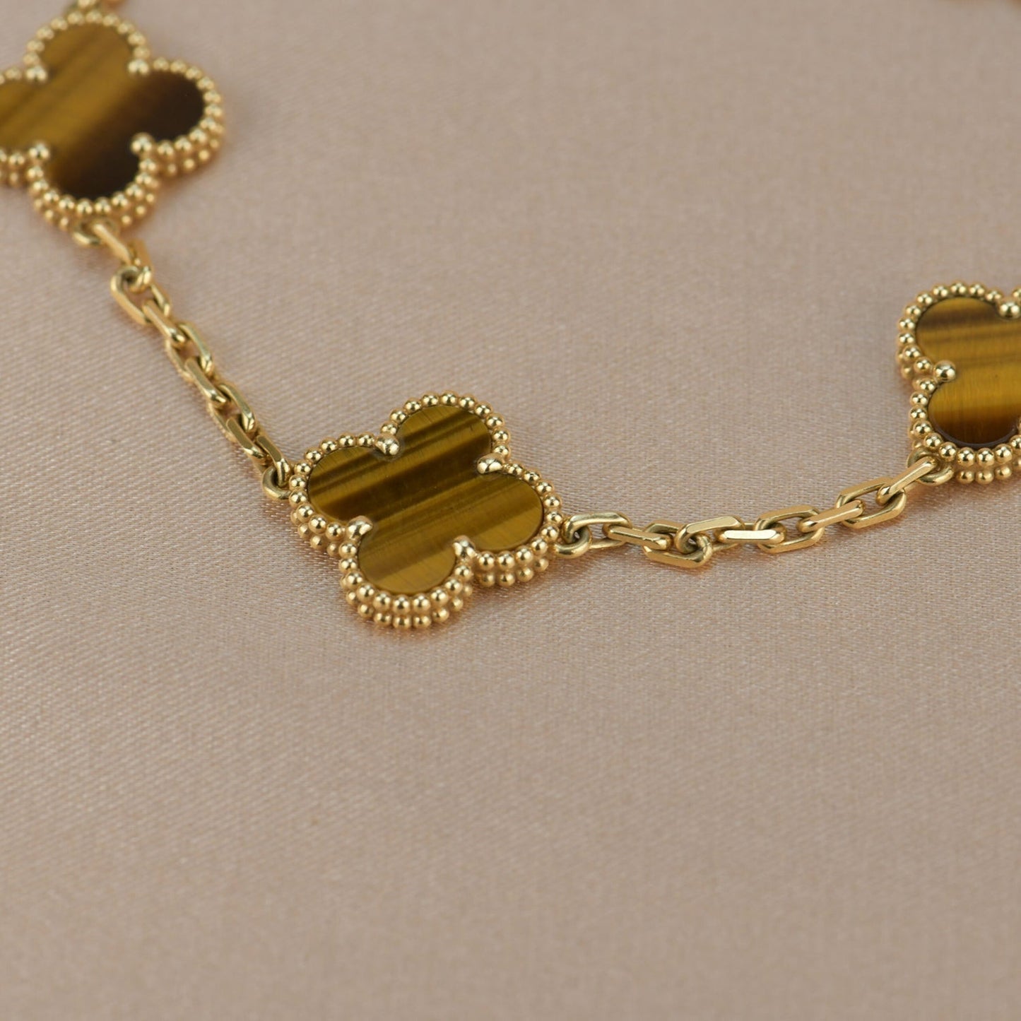 [Vicky]CLOVER  5 MOTIFS TIGER EYE BRACELET