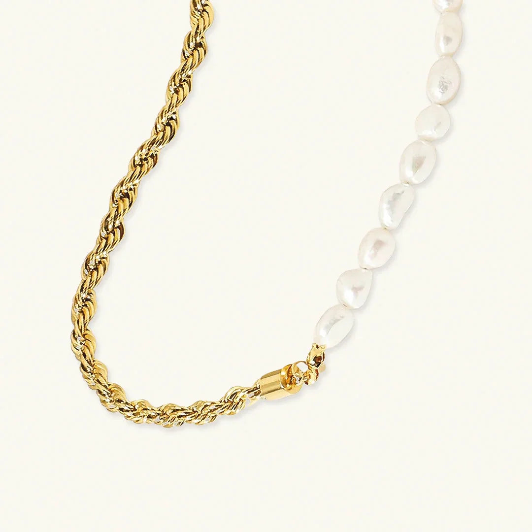 [Royal Vicky]Dualia Gold Pearl Necklace