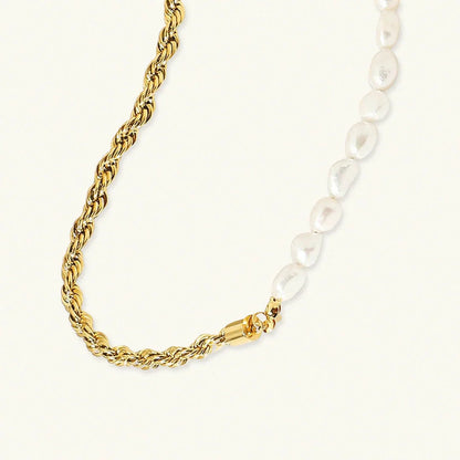 [Royal Vicky]Dualia Gold Pearl Necklace