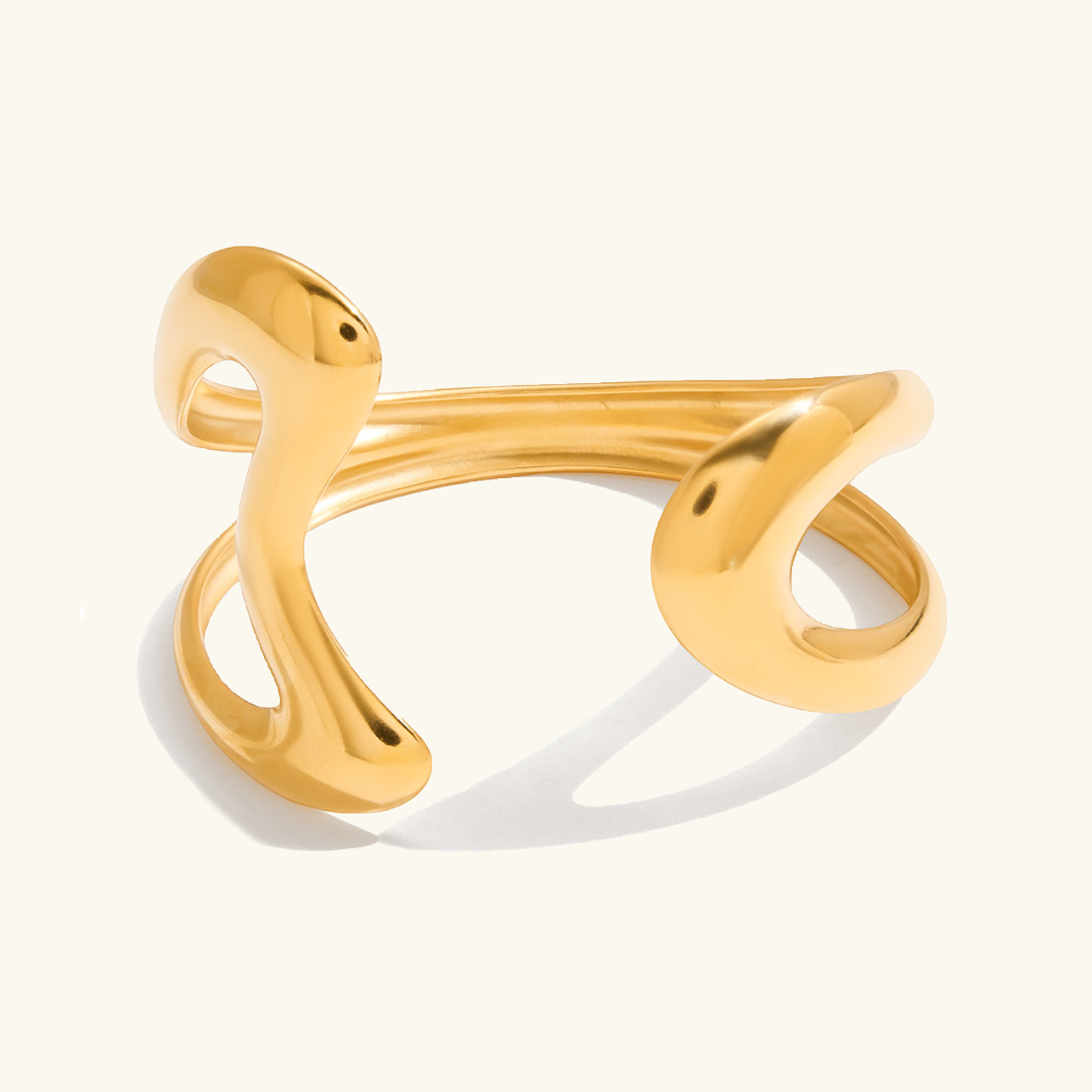 [Royal Vicky]Lulu Sculpted Gold Bangle