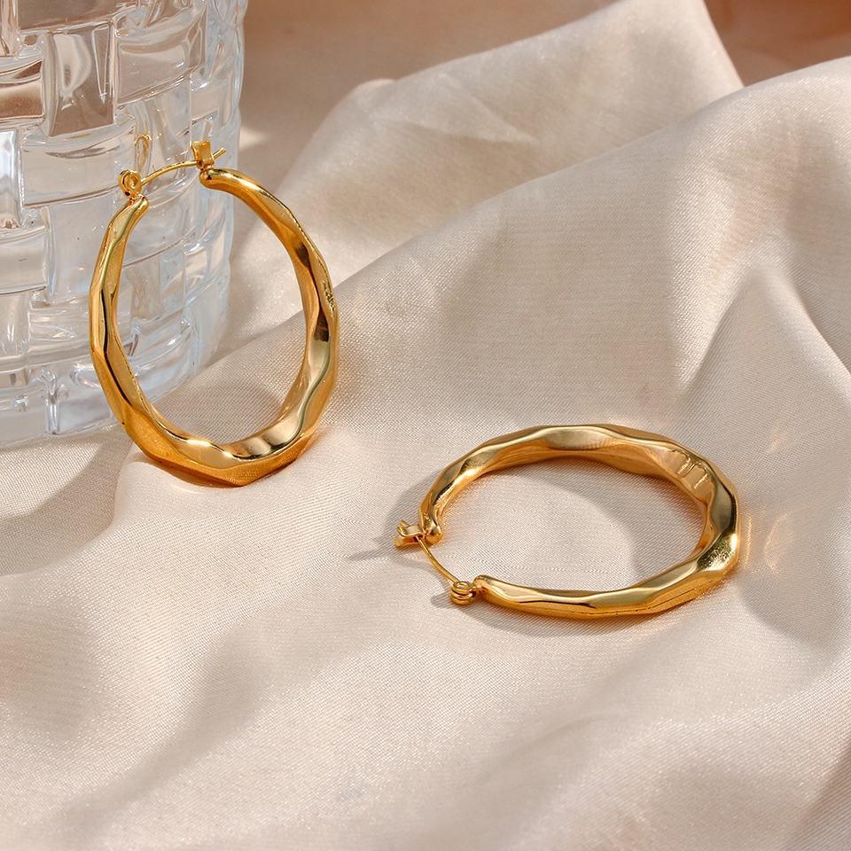 [Royal Vicky]Aire Hoop Earrings
