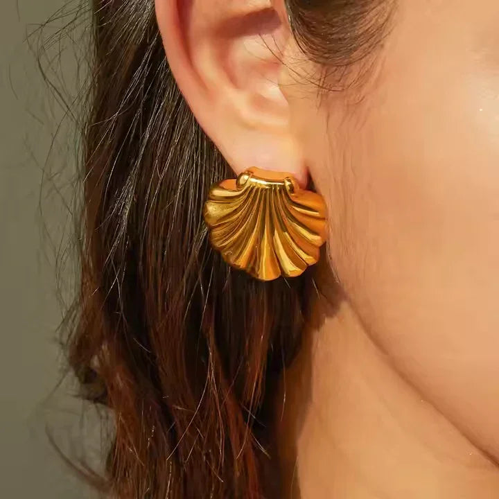 [Royal&Vicky]Bayside Gold Seashell Earrings