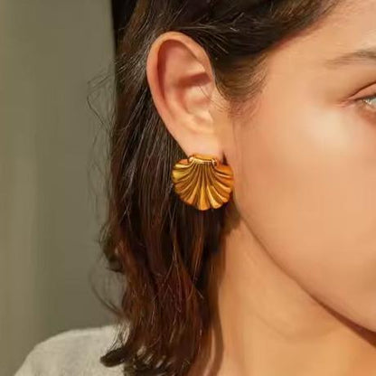 [Royal Vicky]Bayside Gold Seashell Earrings