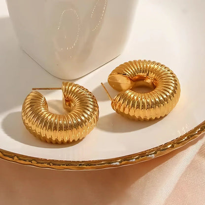 [Royal Vicky]Aubrey Textured Gold Hoops