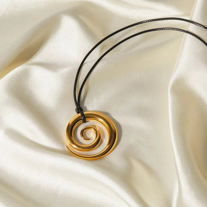 [Royal Vicky]Romilly Spiral Pendant