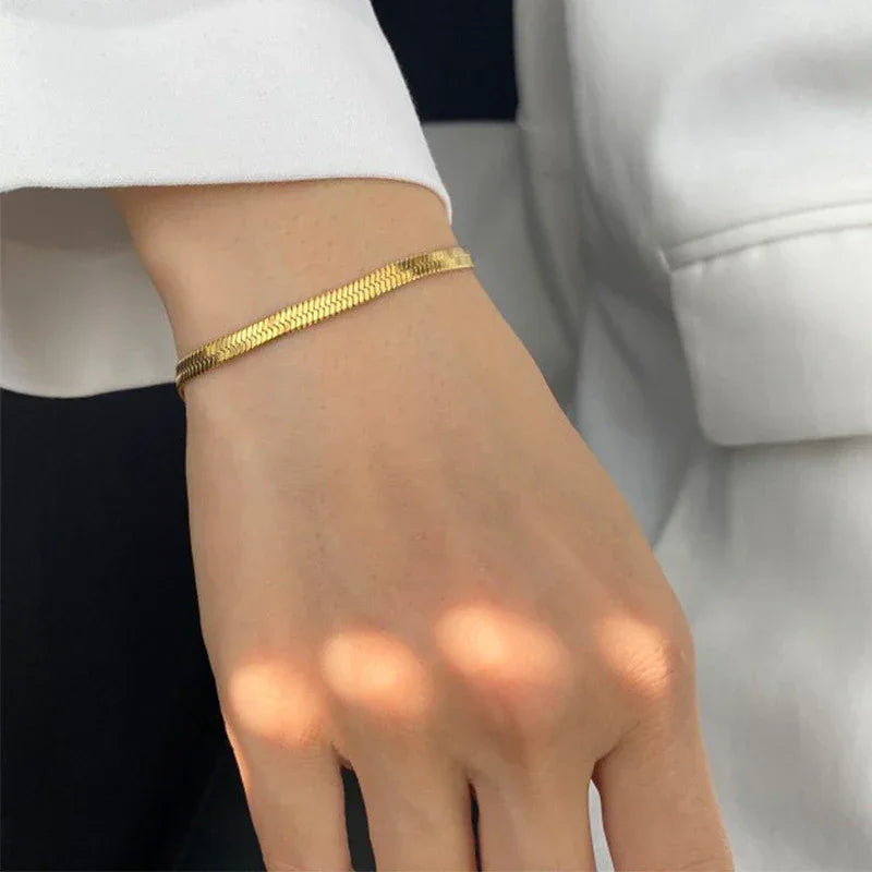 [Royal Vicky]Ellaine Gold Herringbone Bracelet