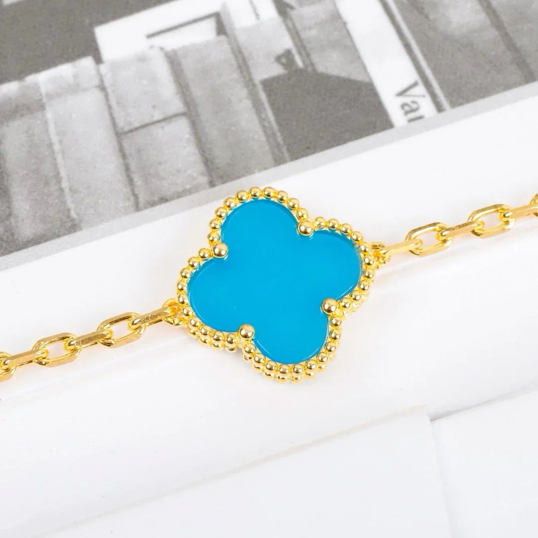 [Vicky] CLOVER 5 MOTIF TURQUOISE BRACELET COLLECTION