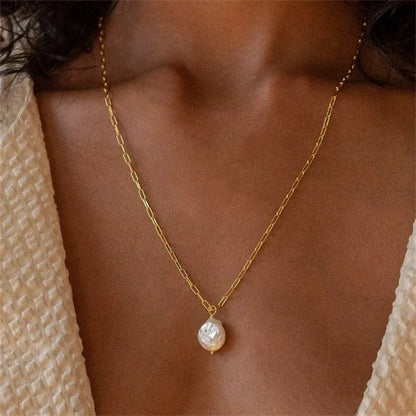 [Royal Vicky]Angelica Freshwater Pearl Necklace