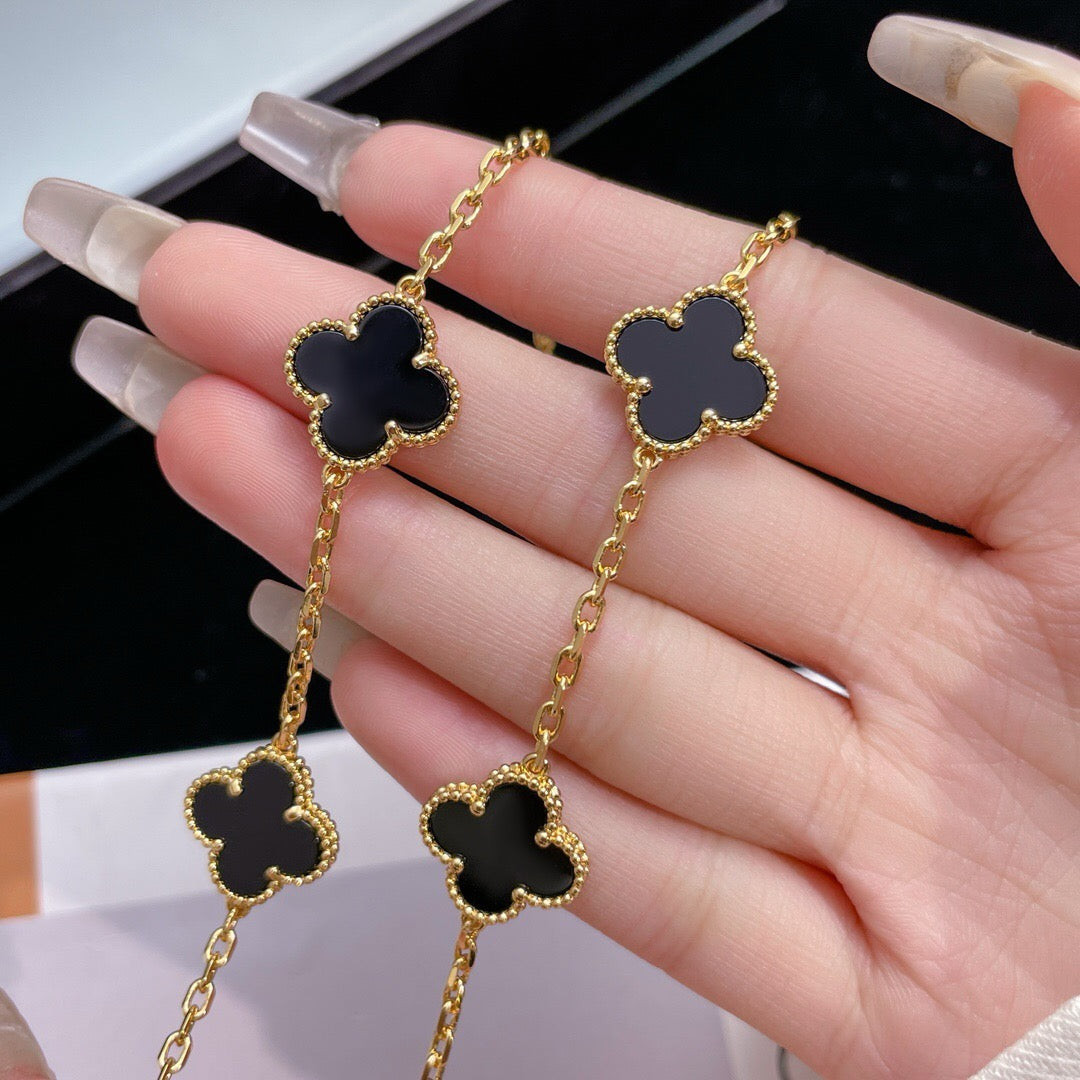 [Royal&Vicky]CLOVER 10 MOTIFS ONYX NECKLACE