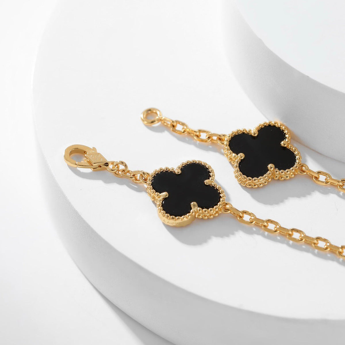 [Royal&Vicky]CLOVER 10 MOTIFS ONYX NECKLACE