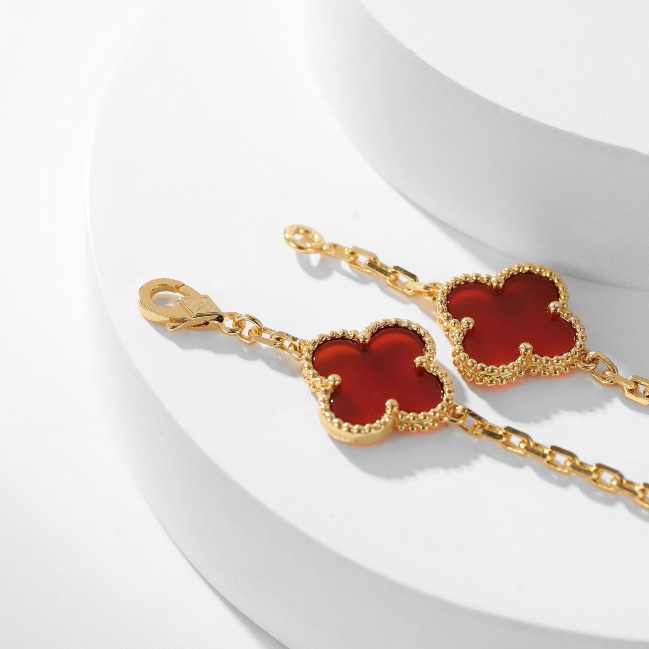 [Vicky]CLOVER 10 MOTIFS CARNELIAN NECKLACE