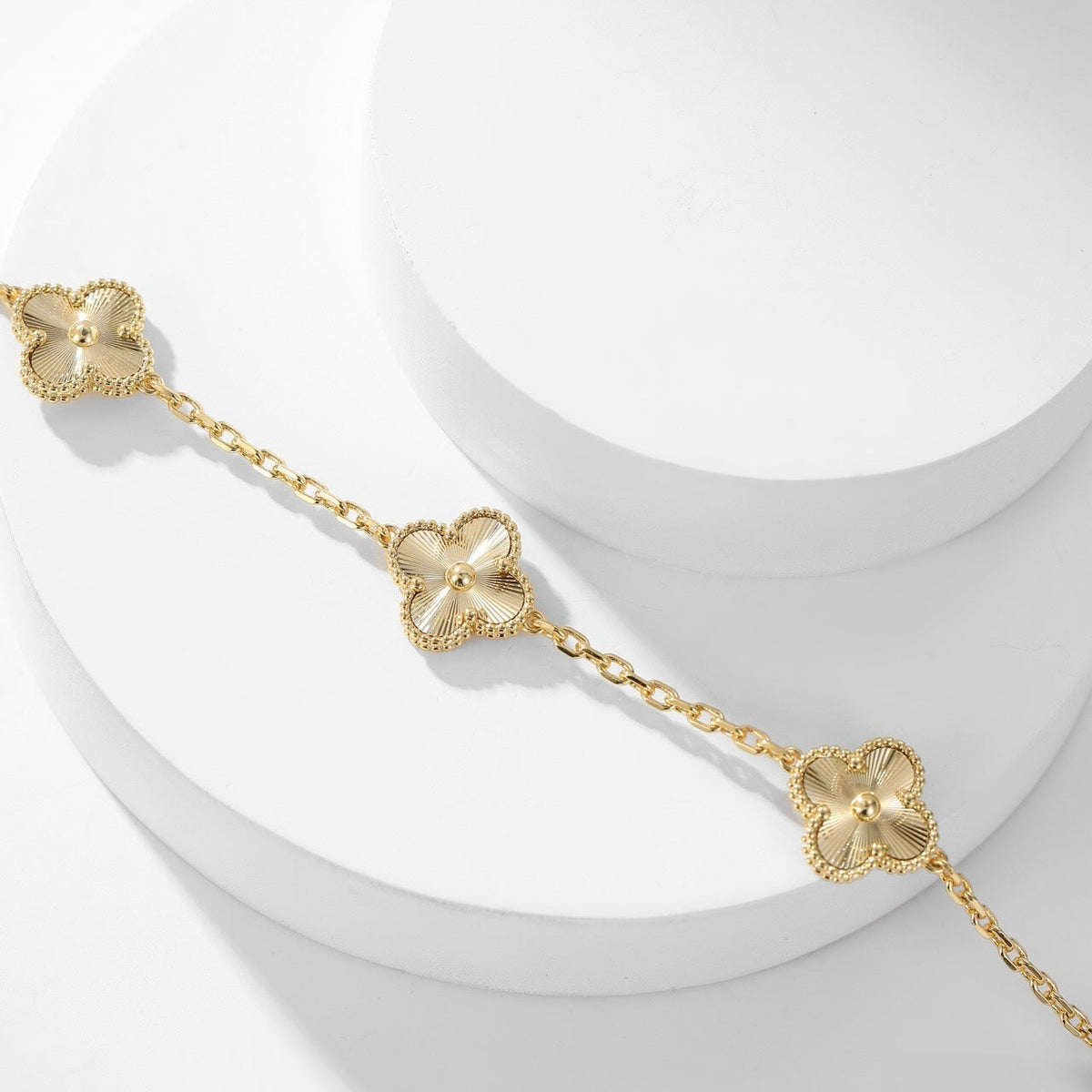 [Royal&Vicky]CLOVER 10 MOTIFS LASER NECKLACE