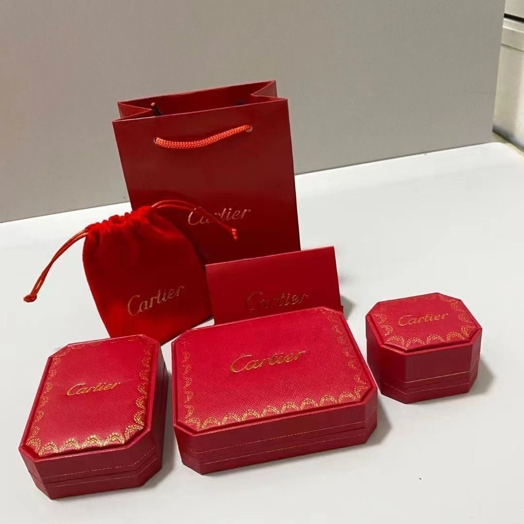 [Vicky]CA Armband Halskette Ring Box Geschenktüte