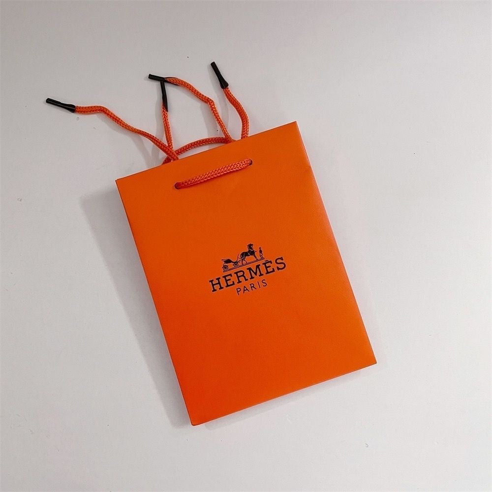 [Vicky]HM Armband Halskette Ring Box Geschenktüte