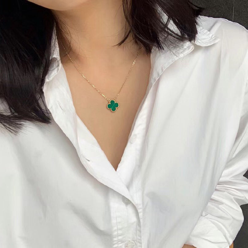 [Vicky]CLOVER 15MM MALACHITE SINGLE FLOWER  NECKLACE