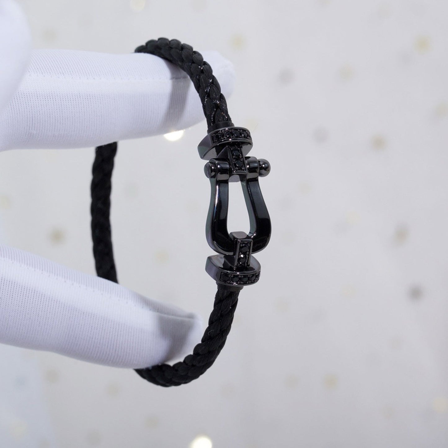 [Vicky]FORCE GROSSE SERIE HUFEISEN SCHWARZES SAMURAI-ARMBAND