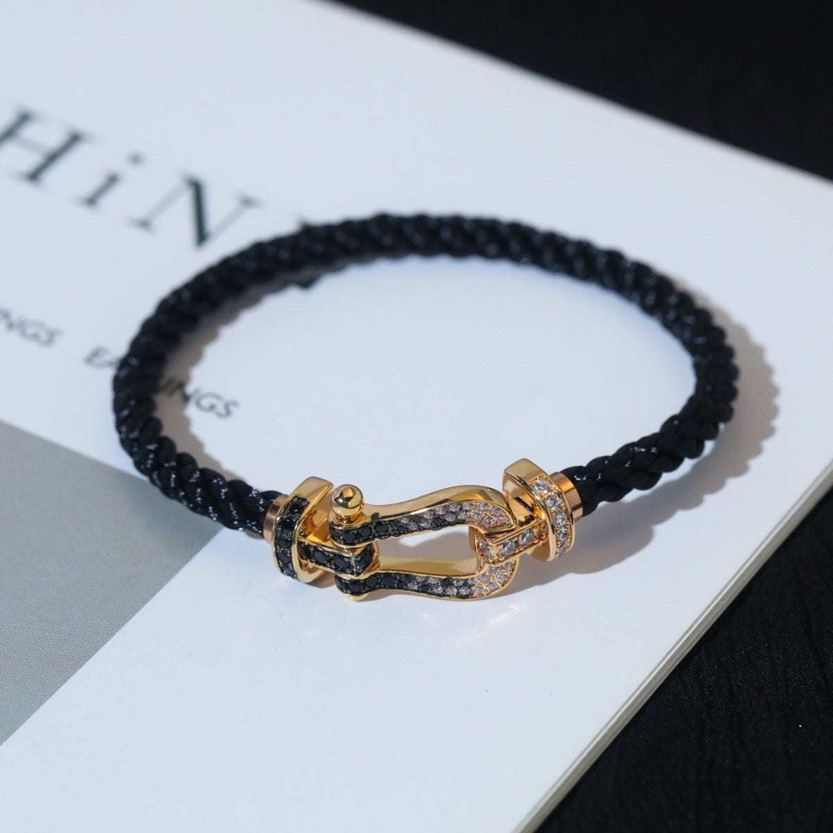 [Royal&Vicky]FORCE LARGE HORSESHOE BLACK WHITE DIAMOND BRACELET SILVER