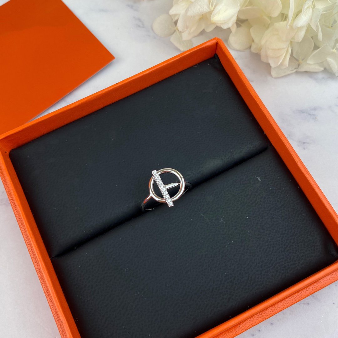 [Vicky]ECHAPPEE RING DIAMANT