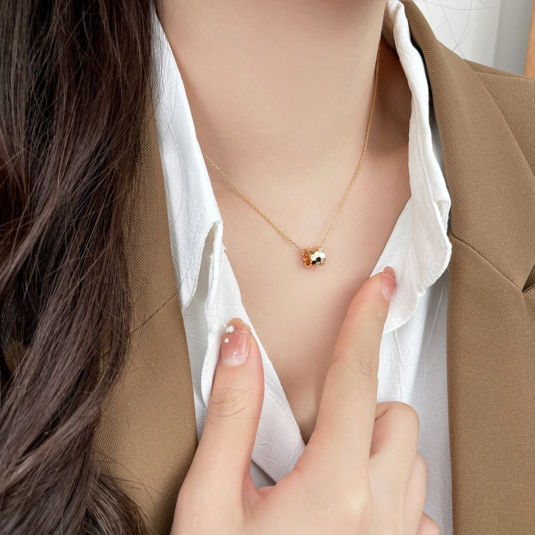 [Vicky] BEE MINI ANHÄNGER DIAMANT HALSKETTE