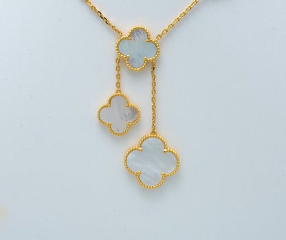 [Vicky]CLOVER MOTHER OF PEARL NECKLACE 6 MOTIF