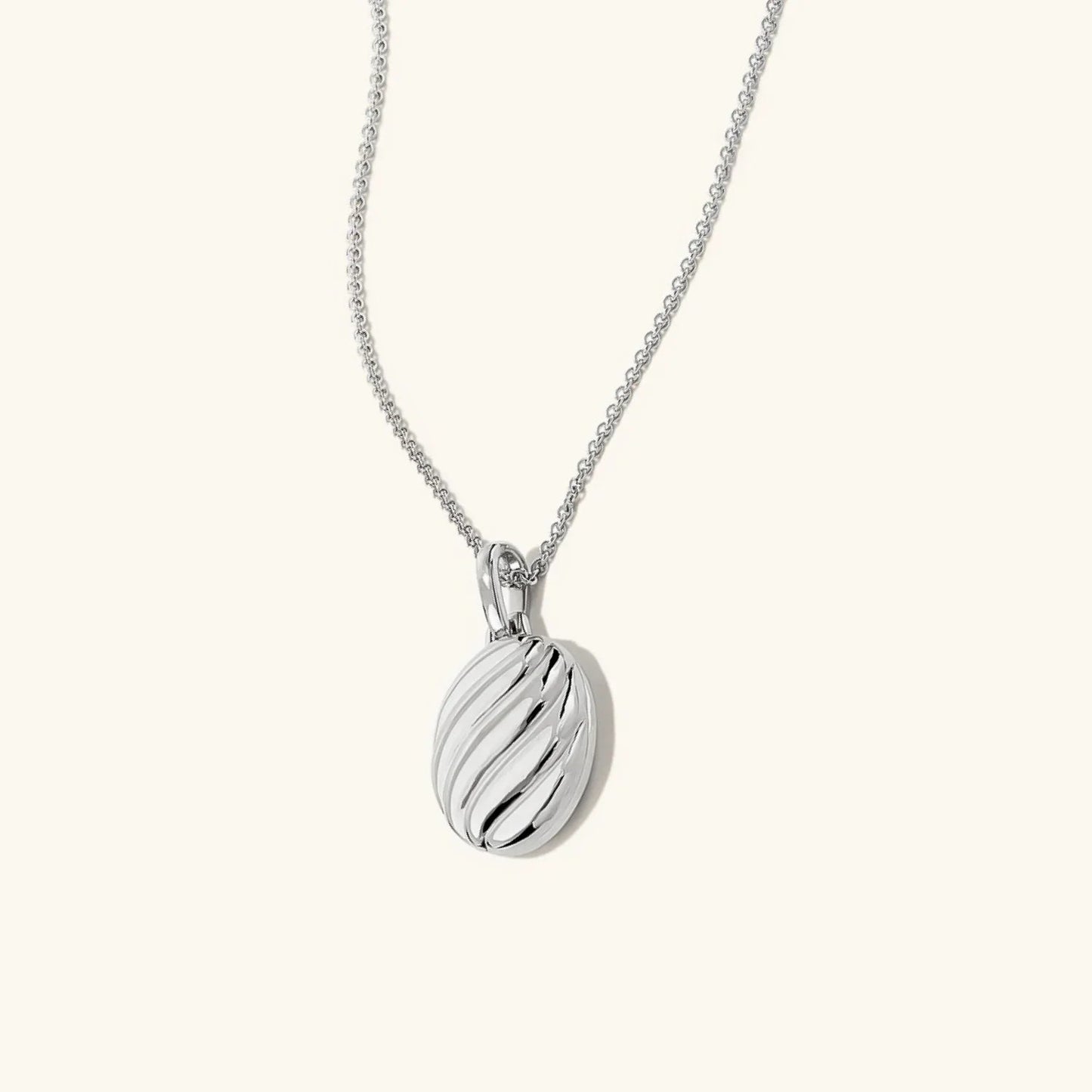 [Royal Vicky]Linda Gold Croissant Necklace