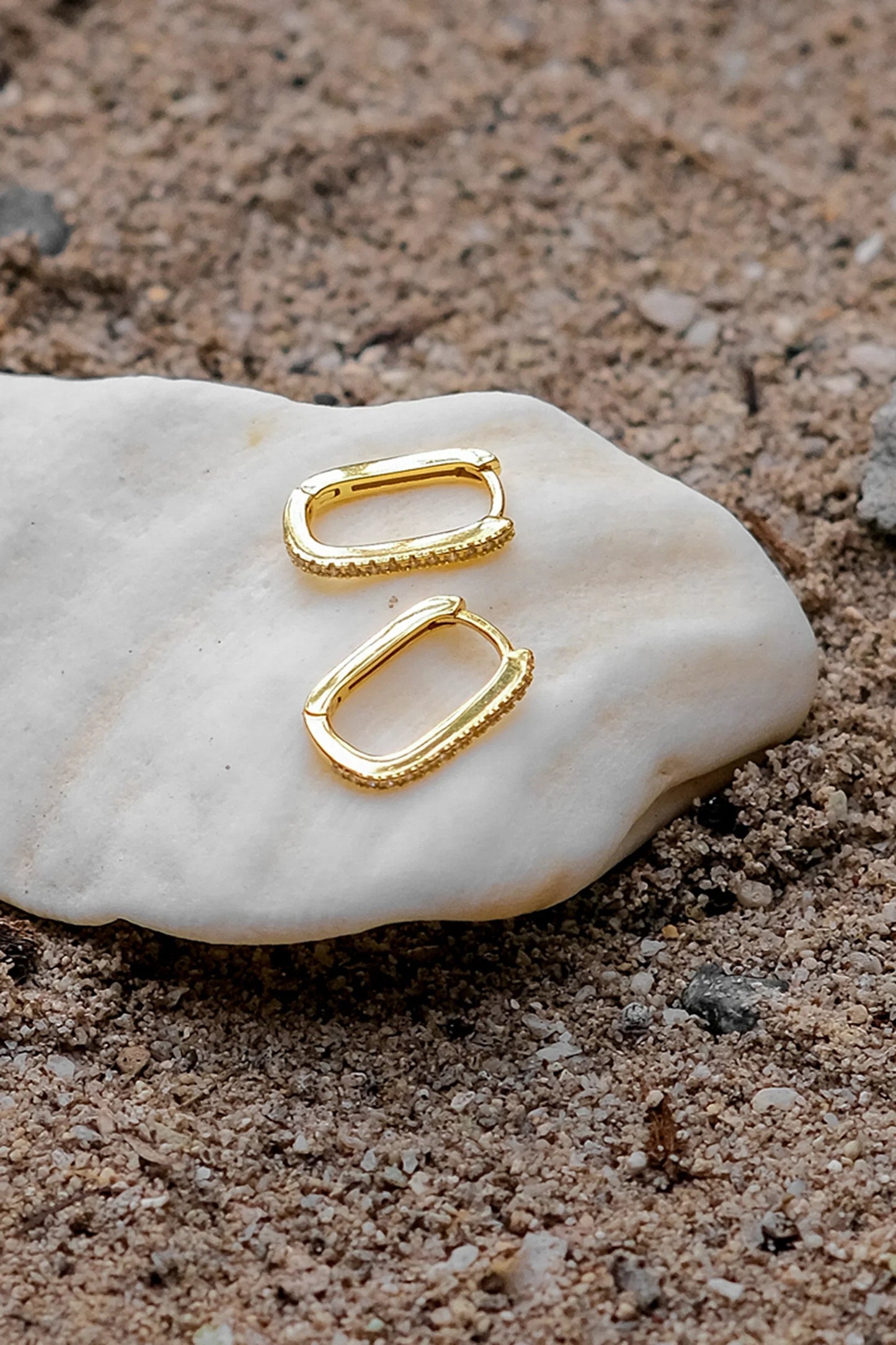 [Royal Vicky]Melissa Oval Hoop Earrings