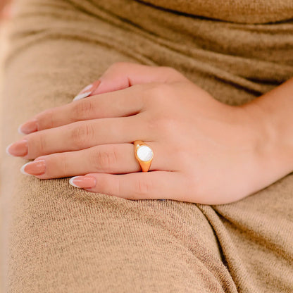 [Royal Vicky]Mother Of Pearl Gold Ring