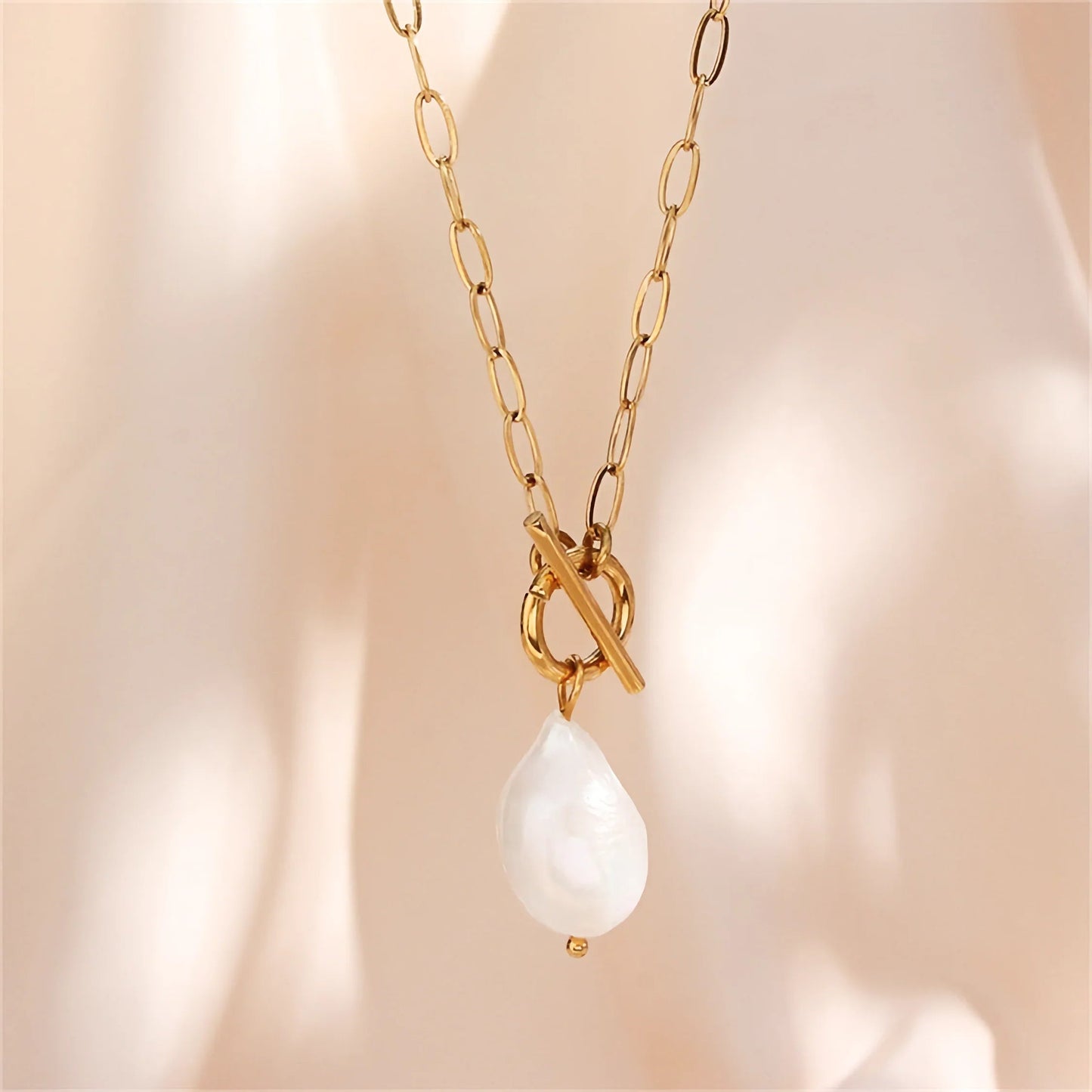 [Royal Vicky]Aphrodite Freshwater Pearl Necklace