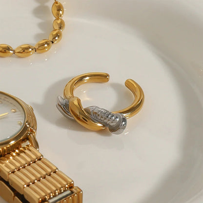 [Royal Vicky]Trinity Twisted Nail Ring