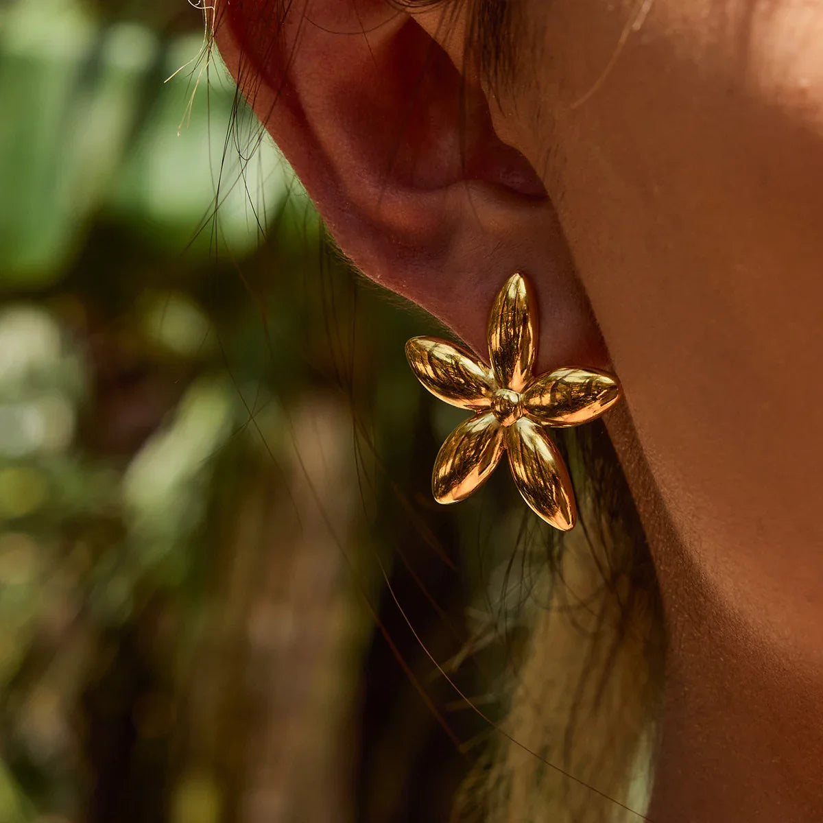 [Royal Vicky]Monica Floral Gold Earrings