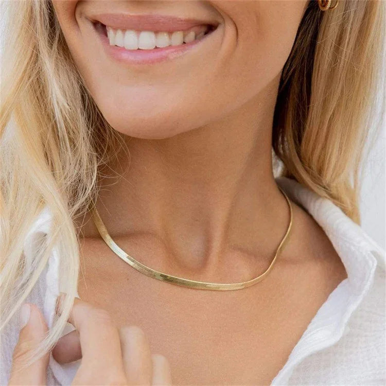 [Royal Vicky]Elizabeth Gold Herringbone Necklace