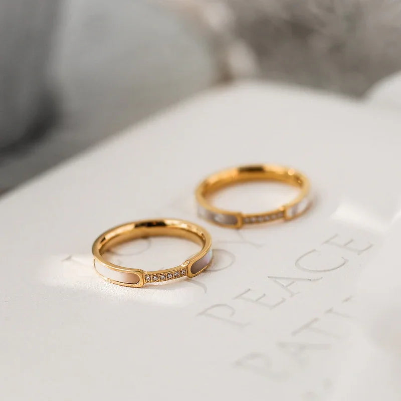 [Royal Vicky]Gabrielle Diamond Simulant Gold Ring