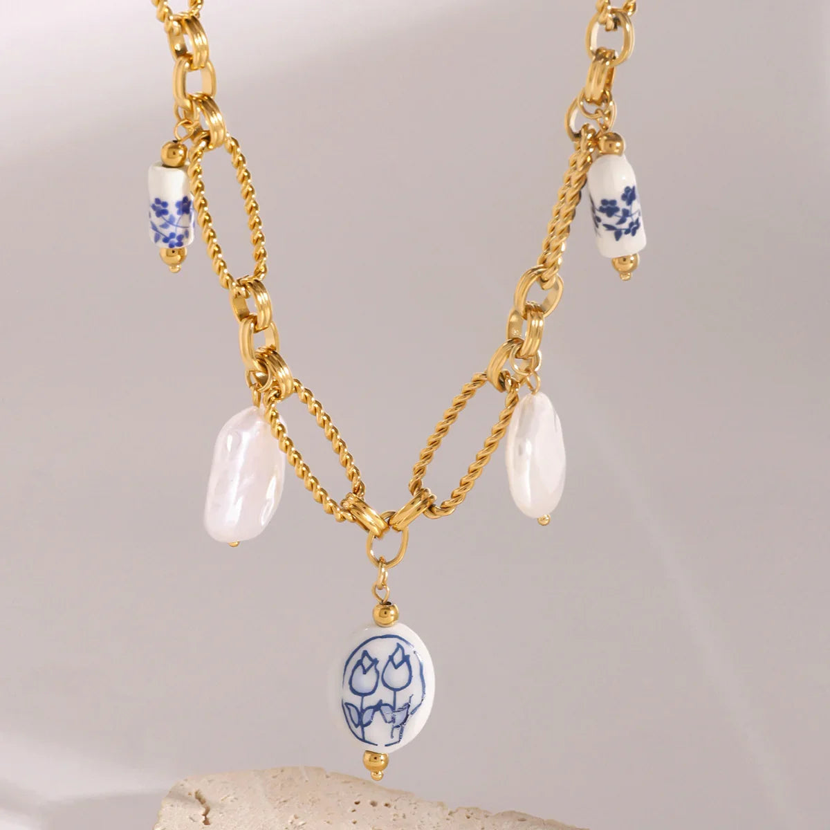 [Royal Vicky]Cerulean Freshwater Pearl Necklace