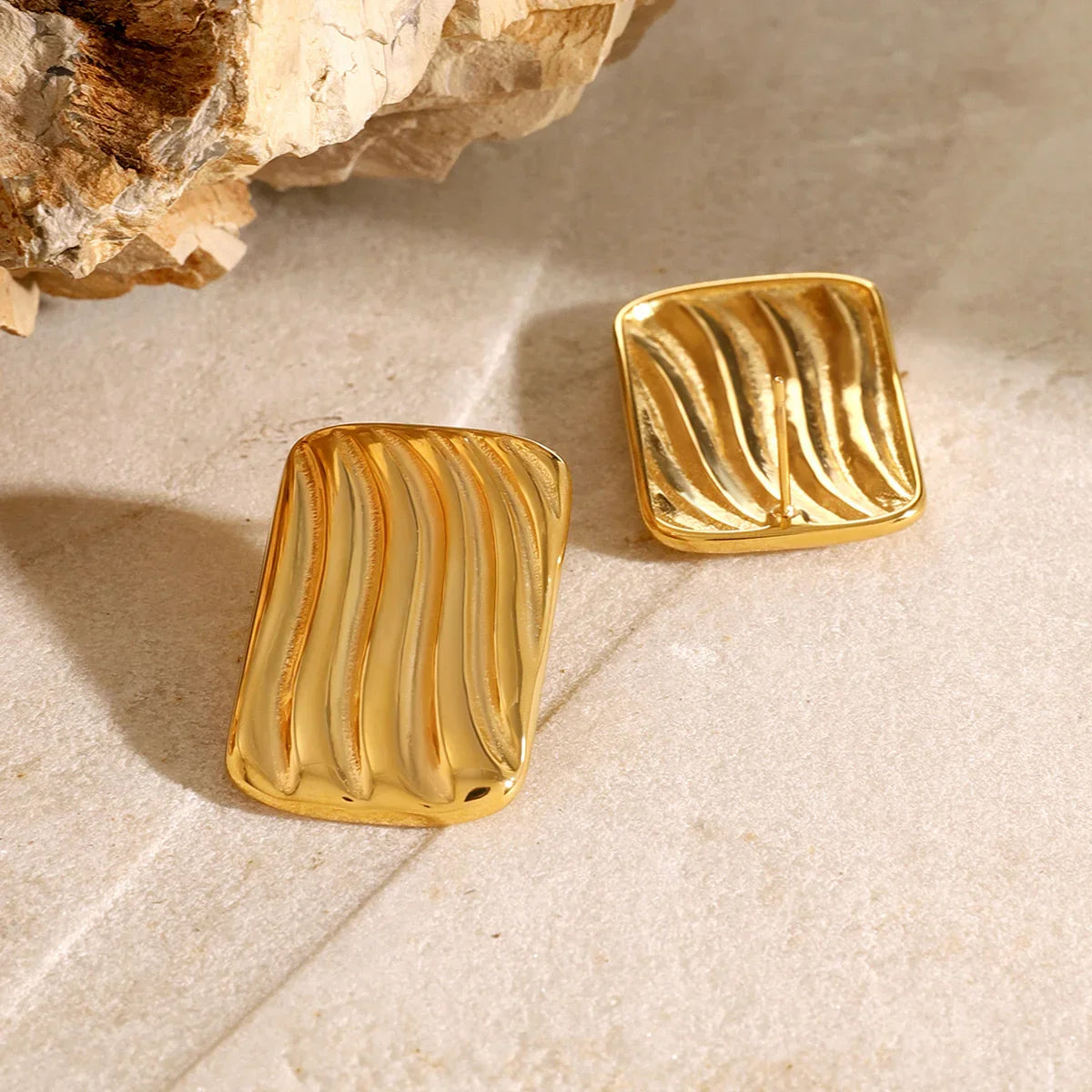 [Royal Vicky]Colette Gold Earrings
